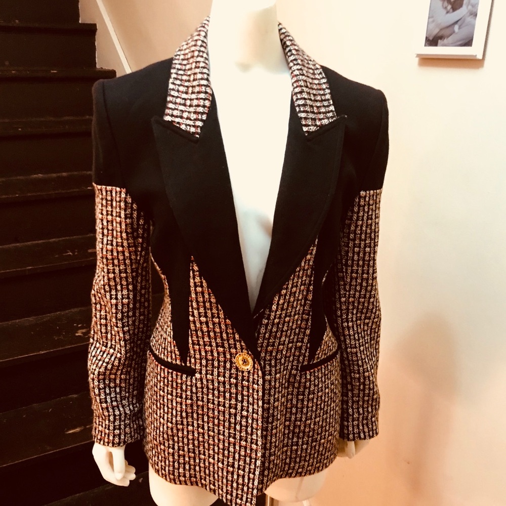 Oversize Vintage Women's Black and Brown Tweed Jacket